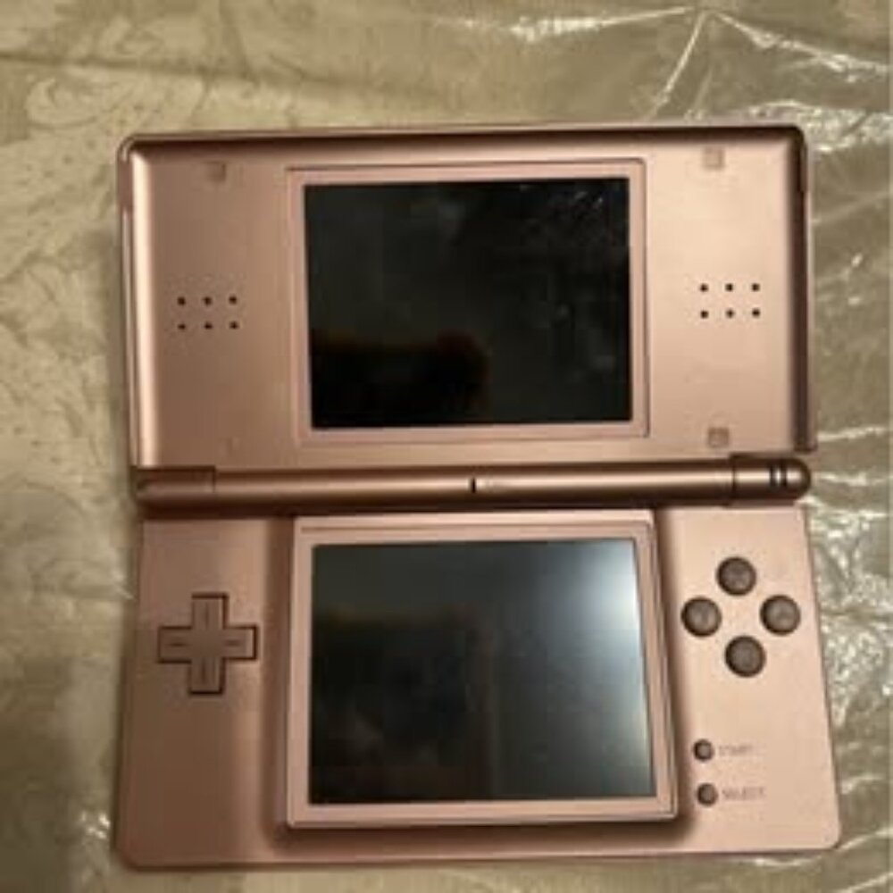 Nintendo DS Lite with 2 Games Included!